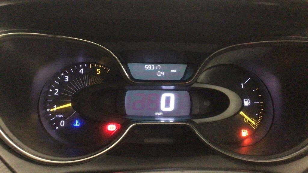 Used Renault Captur 2014 for sale - 76534136: Photo 14