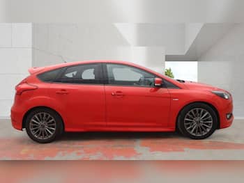 Used Ford Focus 2018 for sale - 79809620: Photo