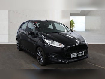 Used Ford Fiesta 2016 for sale - 79311899: Photo