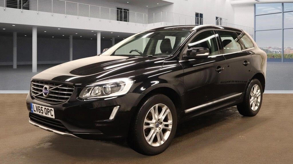 Used Volvo XC60 2015 for sale - 76928323: Photo 2