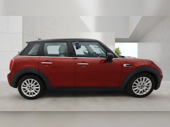 Used MINI Hatch 2016 for sale - 79311872: Photo