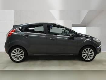 Used Ford Fiesta 2016 for sale - 79809672: Photo