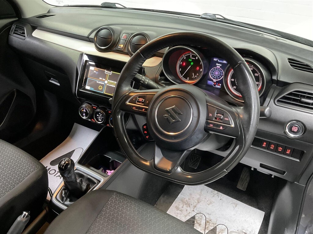 Used Suzuki Swift 2018 for sale - 76534116: Photo 22