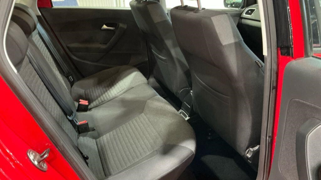 Used Volkswagen Polo 2010 for sale - 77504610: Photo 11