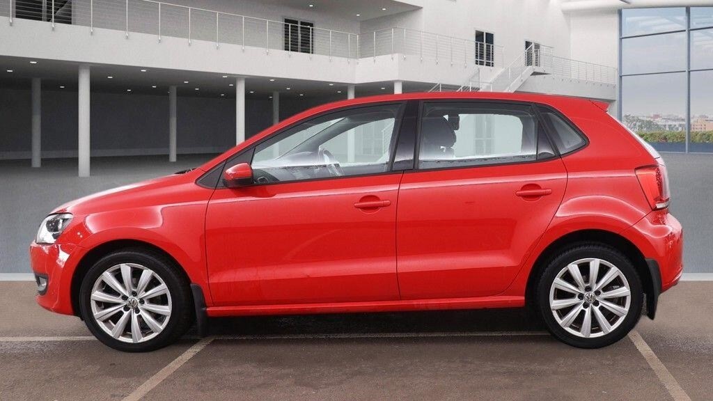 Used Volkswagen Polo 2010 for sale - 77504610: Photo 5