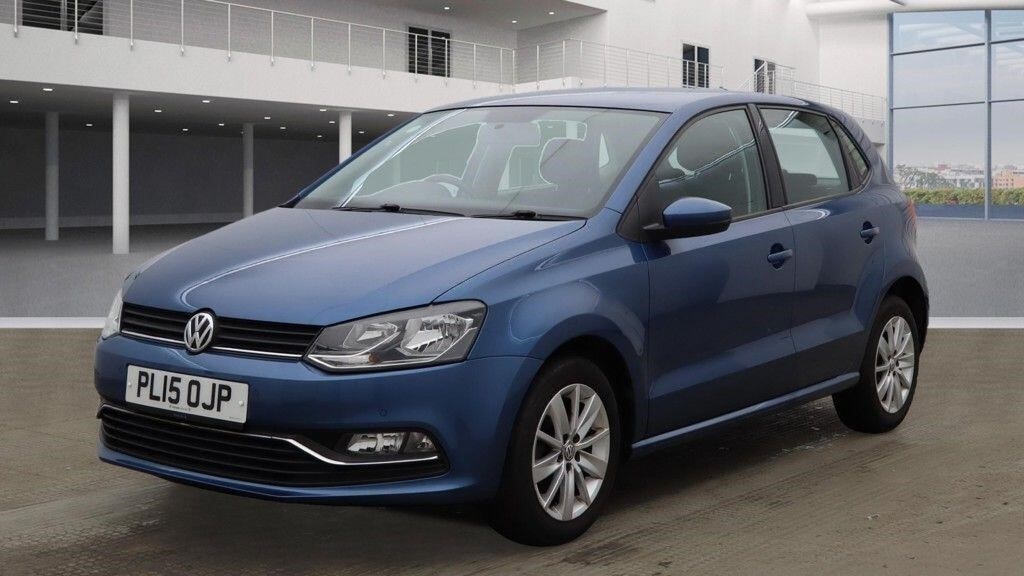 Used Volkswagen Polo 2015 for sale - 76589948: Photo 3