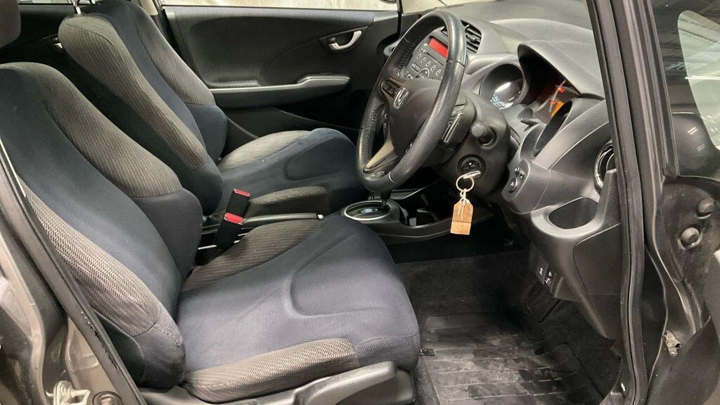 Used Honda Jazz 2011 for sale - 77563462: Photo 10