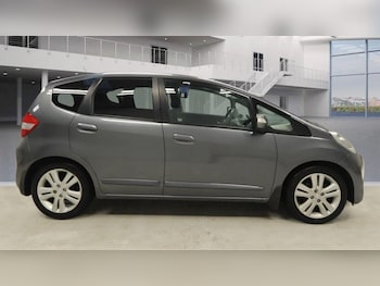 Used Honda Jazz 2011 for sale - 77563462: Photo