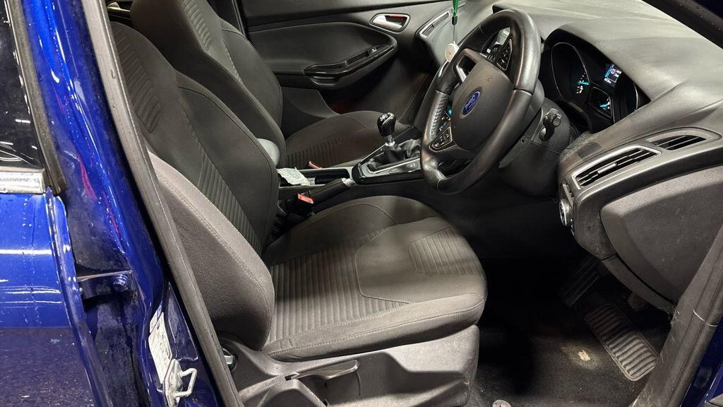 Used Ford Focus 2015 for sale - 77019971: Photo 10