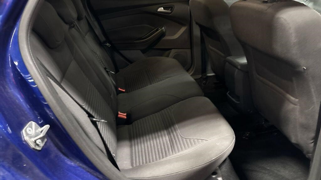Used Ford Focus 2015 for sale - 77019971: Photo 11