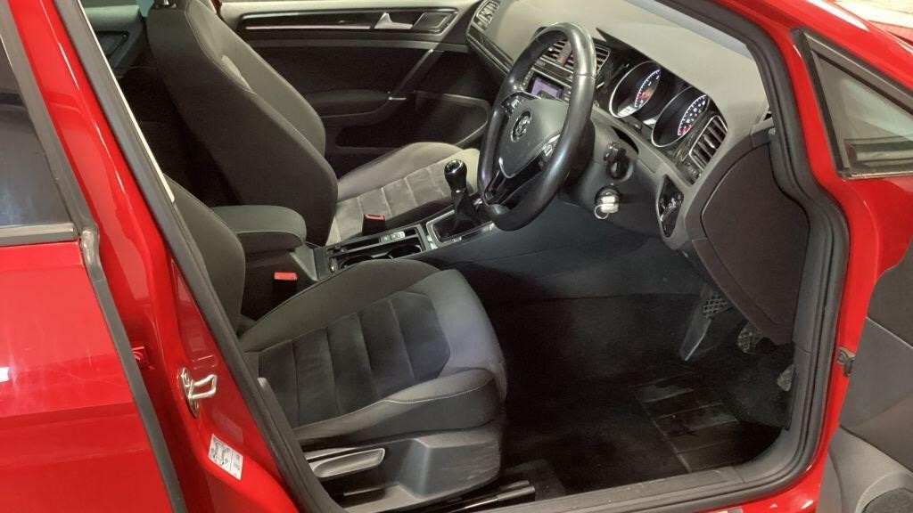 Used Volkswagen Golf 2013 for sale - 77545537: Photo 10