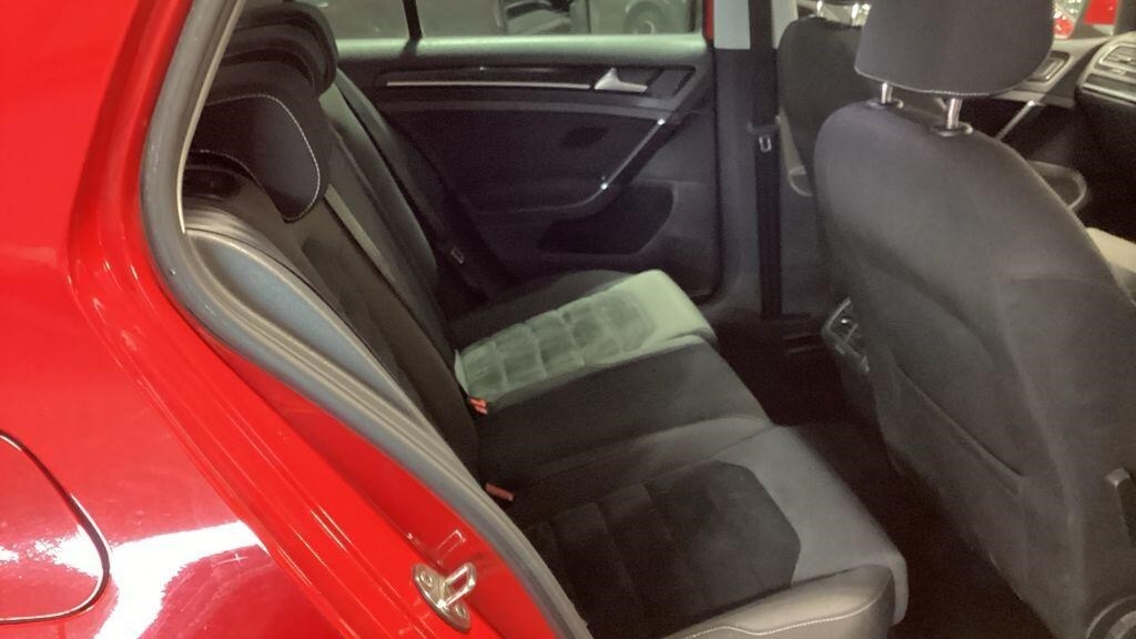 Used Volkswagen Golf 2013 for sale - 77545537: Photo 11