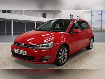 Used Volkswagen Golf 2013 for sale - 77545537: Photo