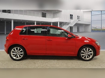Used Volkswagen Golf 2013 for sale - 77545537: Photo