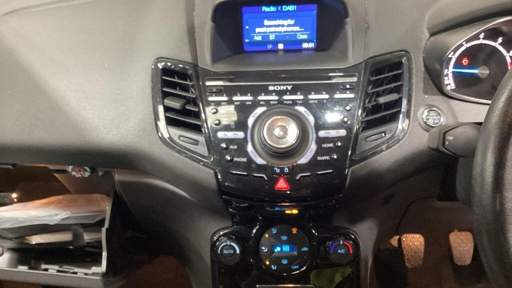 Used Ford Fiesta 2014 for sale - 76709733: Photo 13