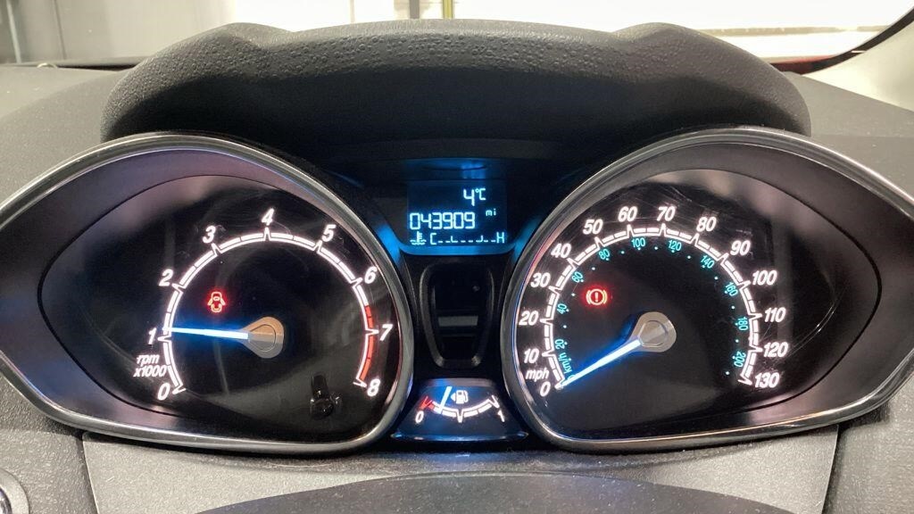 Used Ford Fiesta 2014 for sale - 76709733: Photo 14