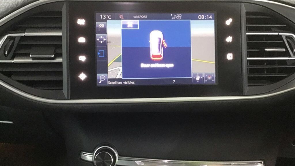 Used Peugeot 308 2017 for sale - 77319205: Photo 13