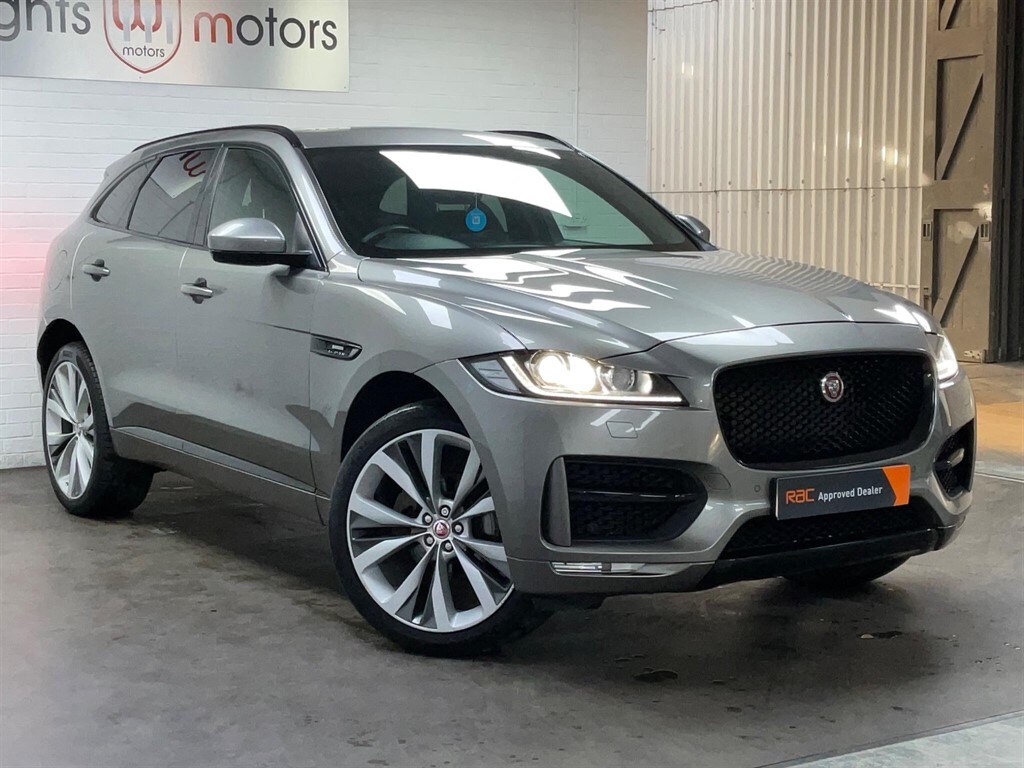 Used Jaguar F-Pace 2017 for sale - 76344237: Photo 16