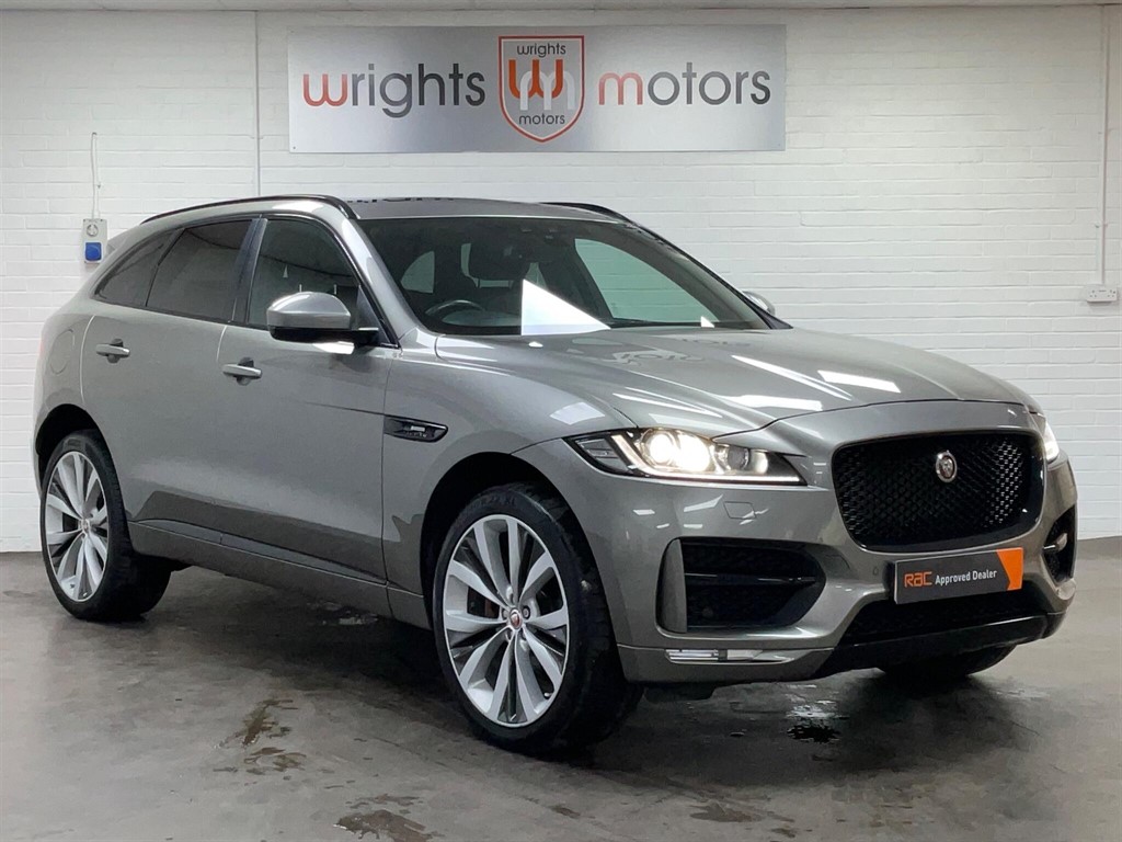 Used Jaguar F-Pace 2017 for sale - 76344237: Photo 2