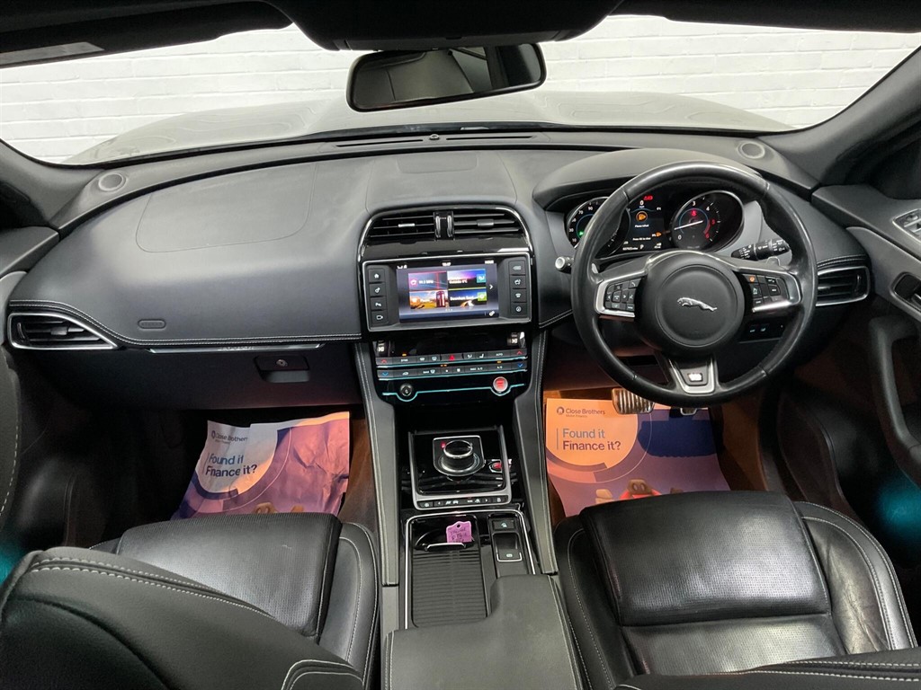 Used Jaguar F-Pace 2017 for sale - 76344237: Photo 23