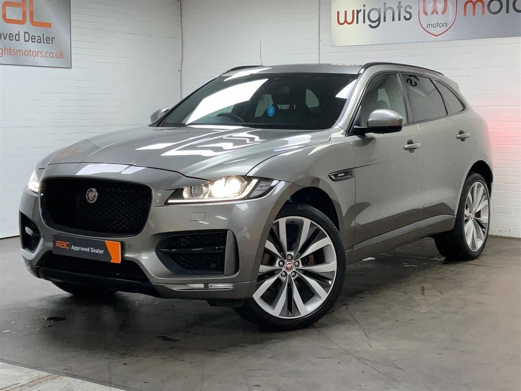 Used Jaguar F-Pace 2017 for sale - 76344237: Photo 6