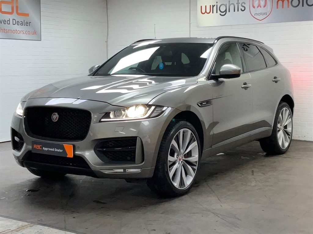 Used Jaguar F-Pace 2017 for sale - 76344237: Photo 7