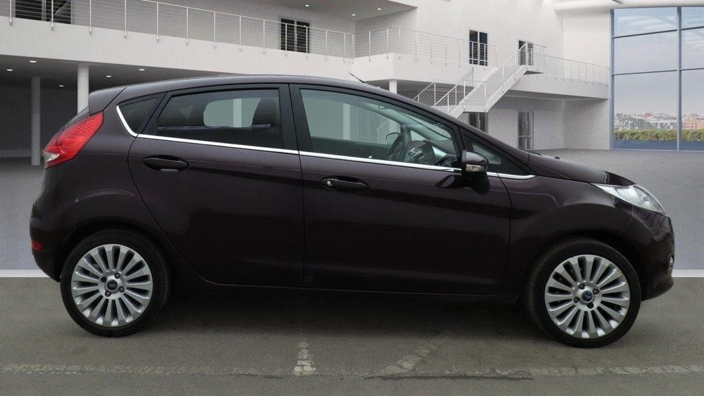 Used Ford Fiesta 2010 for sale - 76928318: Photo 4