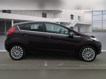 Used Ford Fiesta 2010 for sale - 76928318: Photo