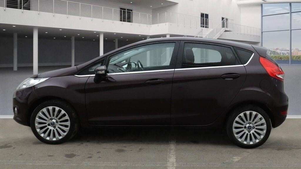 Used Ford Fiesta 2010 for sale - 76928318: Photo 5
