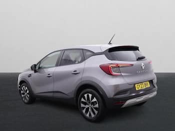 Used Renault Captur 2023 for sale - 79835557: Photo