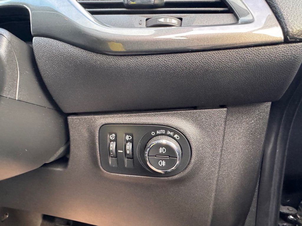 Used Vauxhall Corsa 2017 for sale - 77007094: Photo 17