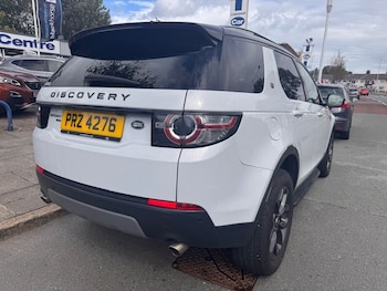 Used Land Rover Discovery Sport 2019 for sale - 75745964: Photo