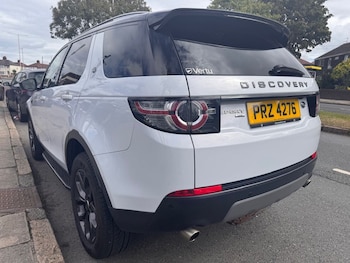 Used Land Rover Discovery Sport 2019 for sale - 75745964: Photo