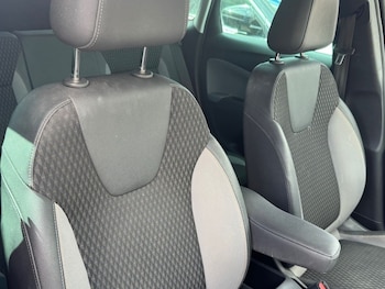 Used Vauxhall Crossland X 2019 for sale - 79032292: Photo