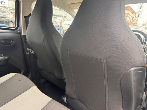 Used Toyota AYGO 2015 for sale - 76313177: Photo 20