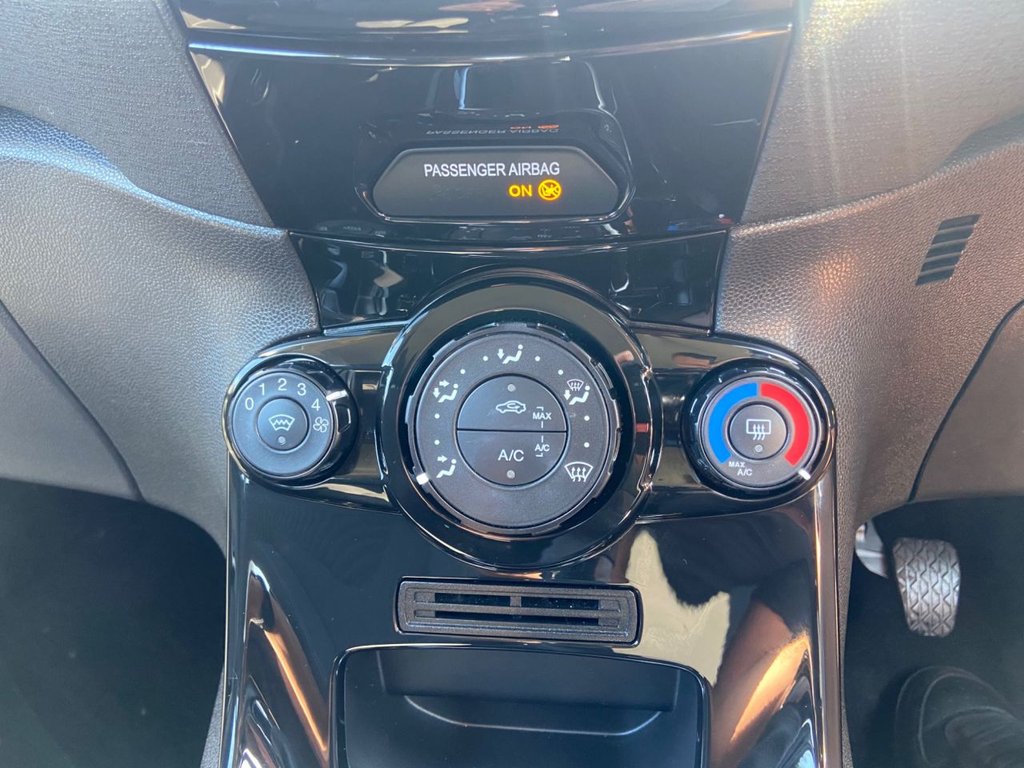 Used Ford Fiesta 2017 for sale - 76934779: Photo 16