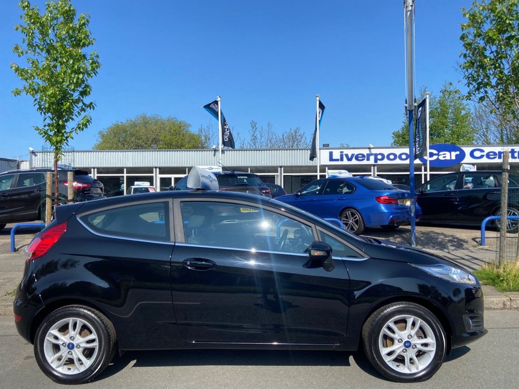 Used Ford Fiesta 2017 for sale - 76934779: Photo 2