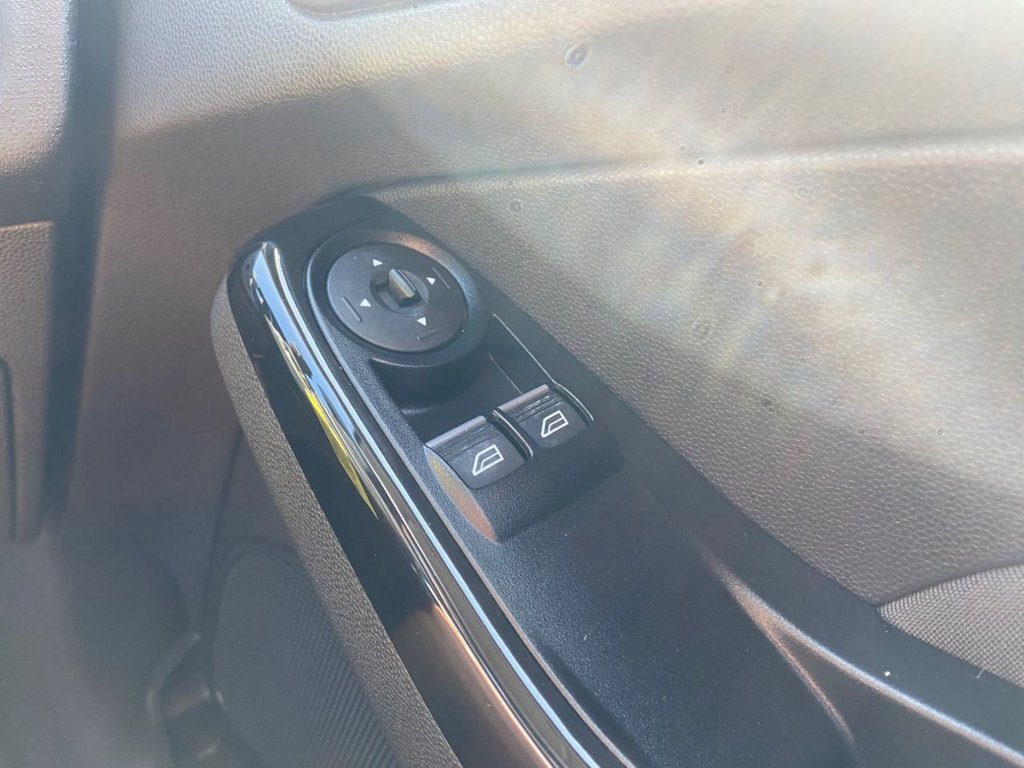 Used Ford Fiesta 2017 for sale - 76934779: Photo 20