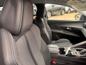 Used Peugeot 3008 2022 for sale - 77451993: Photo