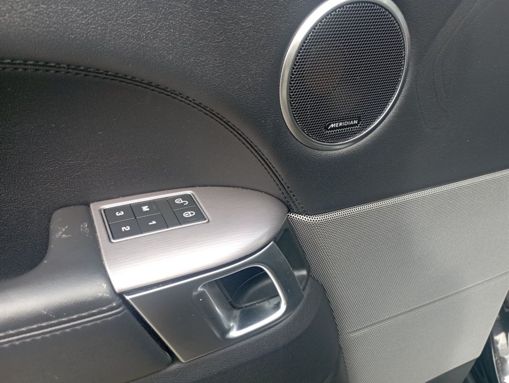 Used Land Rover Range Rover Sport 2019 for sale - 77436613: Photo 33