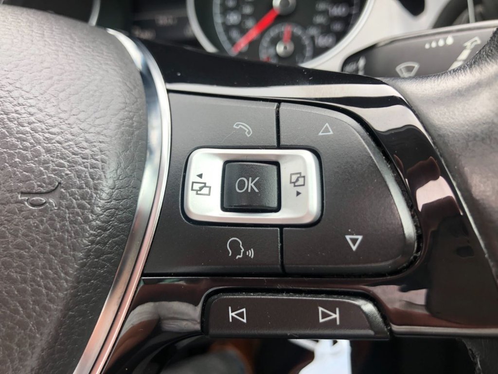 Used Volkswagen Golf 2016 for sale - 76291264: Photo 22