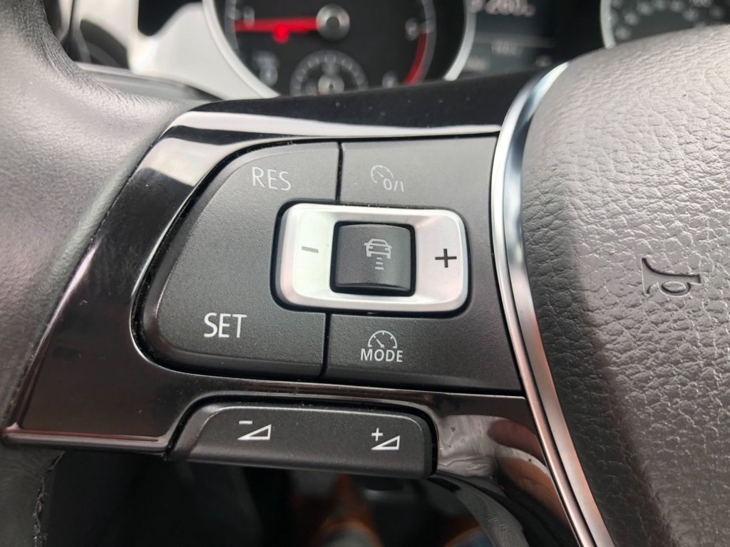 Used Volkswagen Golf 2016 for sale - 76291264: Photo 25
