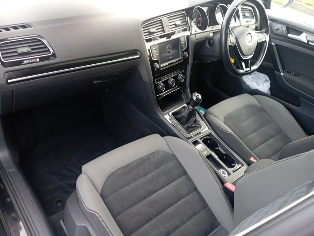 Used Volkswagen Golf 2016 for sale - 76291264: Photo 42