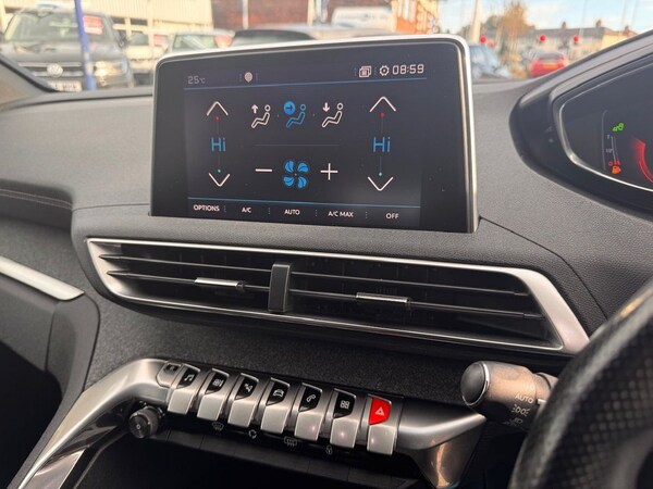 Used Peugeot 3008 2018 for sale - 75703531: Photo 37