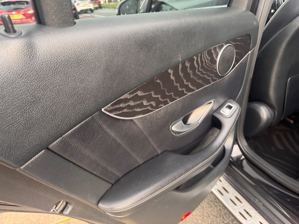 Used Mercedes-Benz GLC 2017 for sale - 76665482: Photo 26