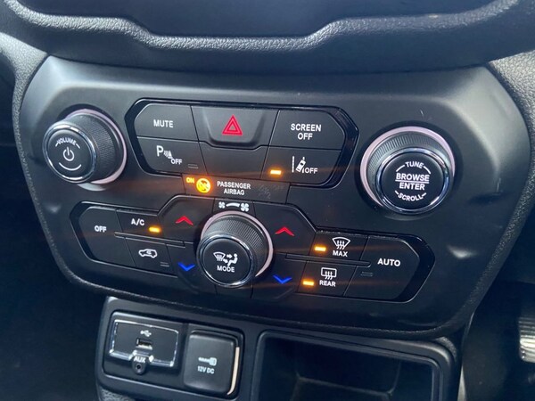 Used Jeep Renegade 2019 for sale - 73761025: Photo 27