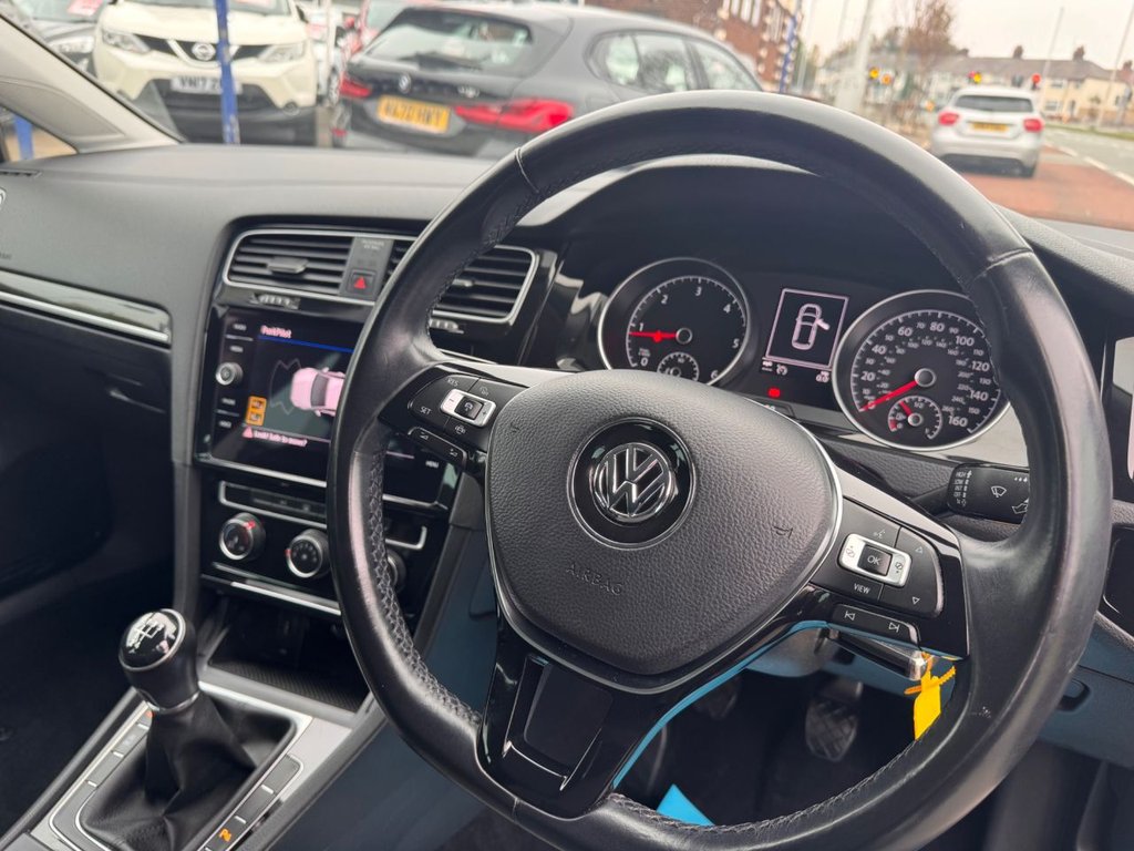 Used Volkswagen Golf 2019 for sale - 76148007: Photo 21