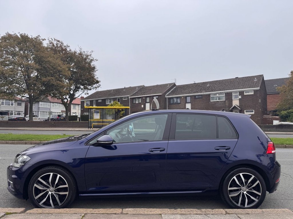 Used Volkswagen Golf 2019 for sale - 76148007: Photo 8