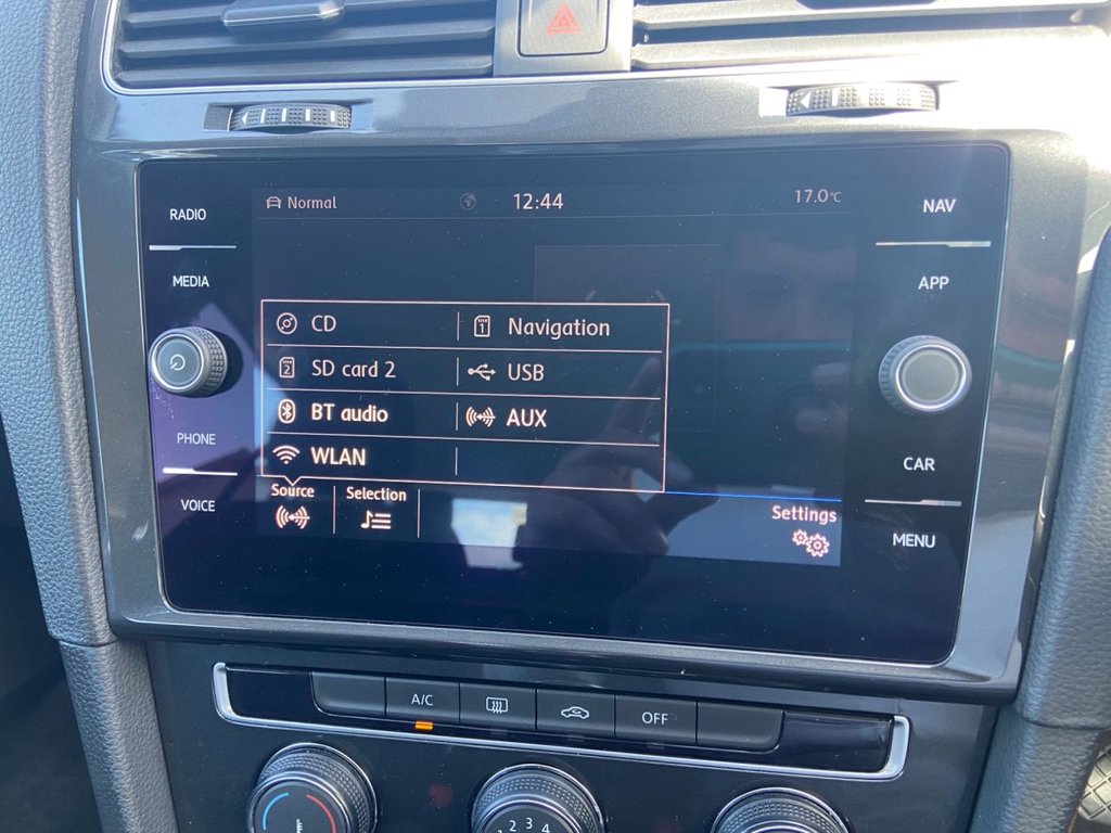 Used Volkswagen Golf 2018 for sale - 77027171: Photo 13