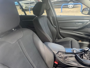 Used BMW 3 Series 2018 for sale - 79384930: Photo